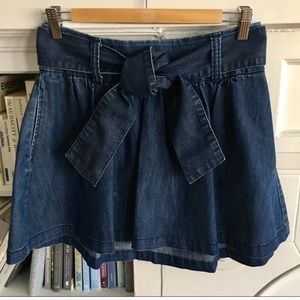 High-waisted Jean skirt